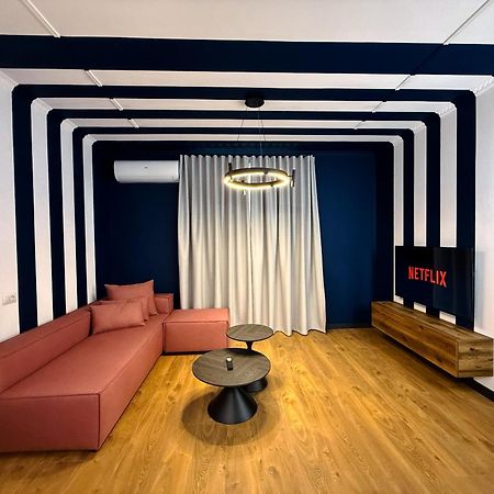 Apartament Tirana Days Free Parking Zewnętrze zdjęcie