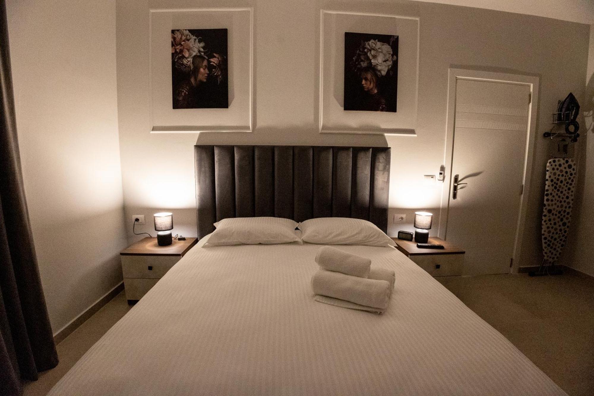 Apartament Tirana Days Free Parking Zewnętrze zdjęcie