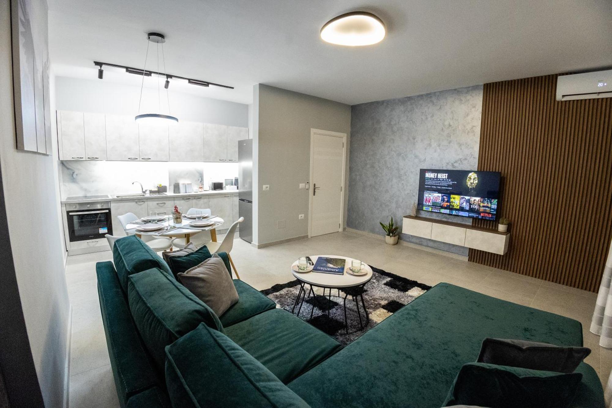 Apartament Tirana Days Free Parking Zewnętrze zdjęcie