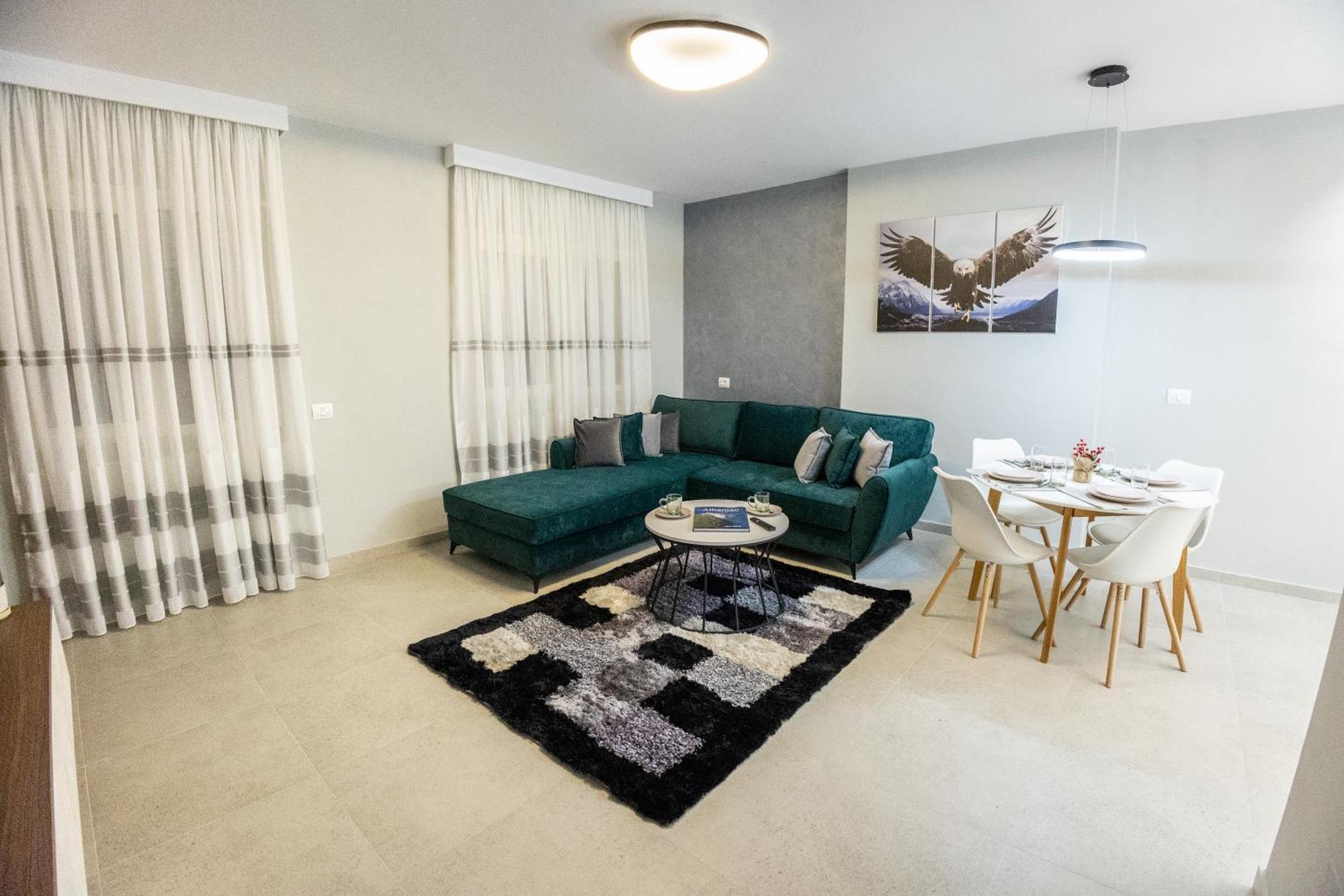 Apartament Tirana Days Free Parking Zewnętrze zdjęcie