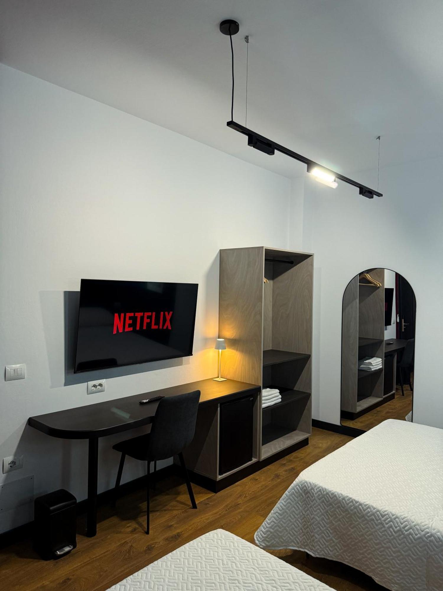 Apartament Tirana Days Free Parking Pokój zdjęcie